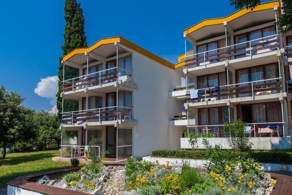 Hotel Slaven Selce Luaran gambar