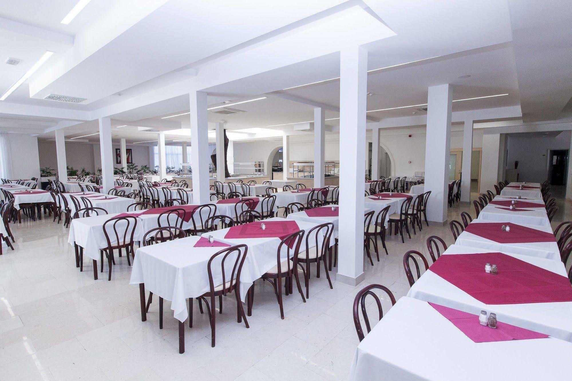 Hotel Slaven Selce Luaran gambar