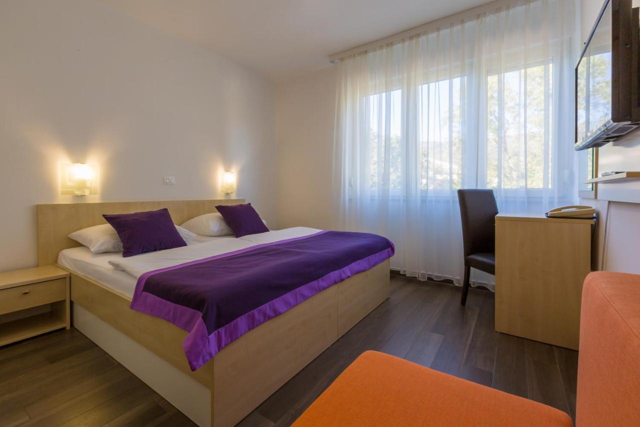 Hotel Slaven Selce Luaran gambar